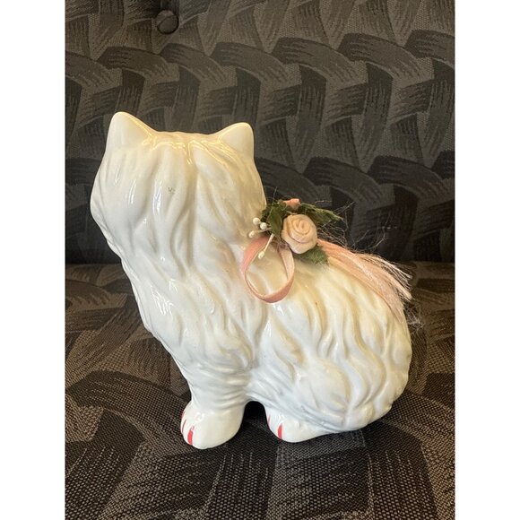 VTG Ceramic White Cat Figurine With Pink Floral Bow & Green Eyes - Picture 2 of 6
